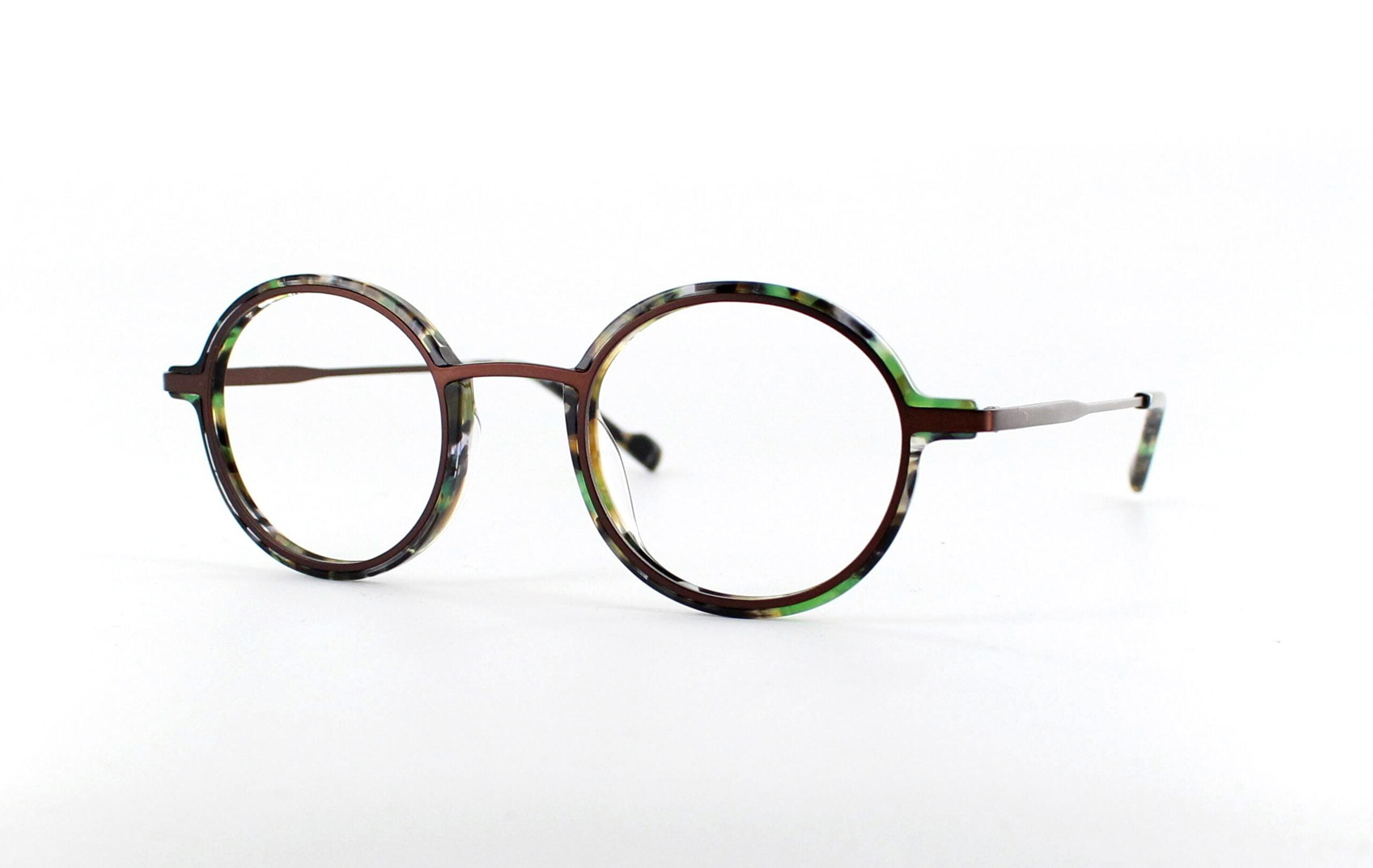 Dutz Eyewear