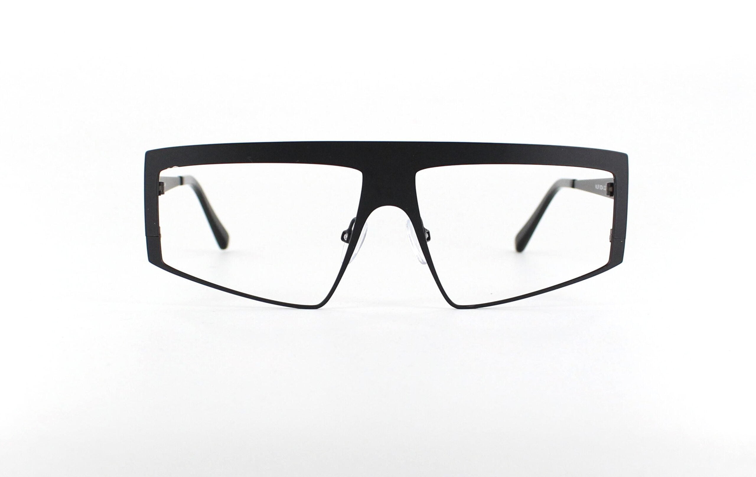 Roger Eye design