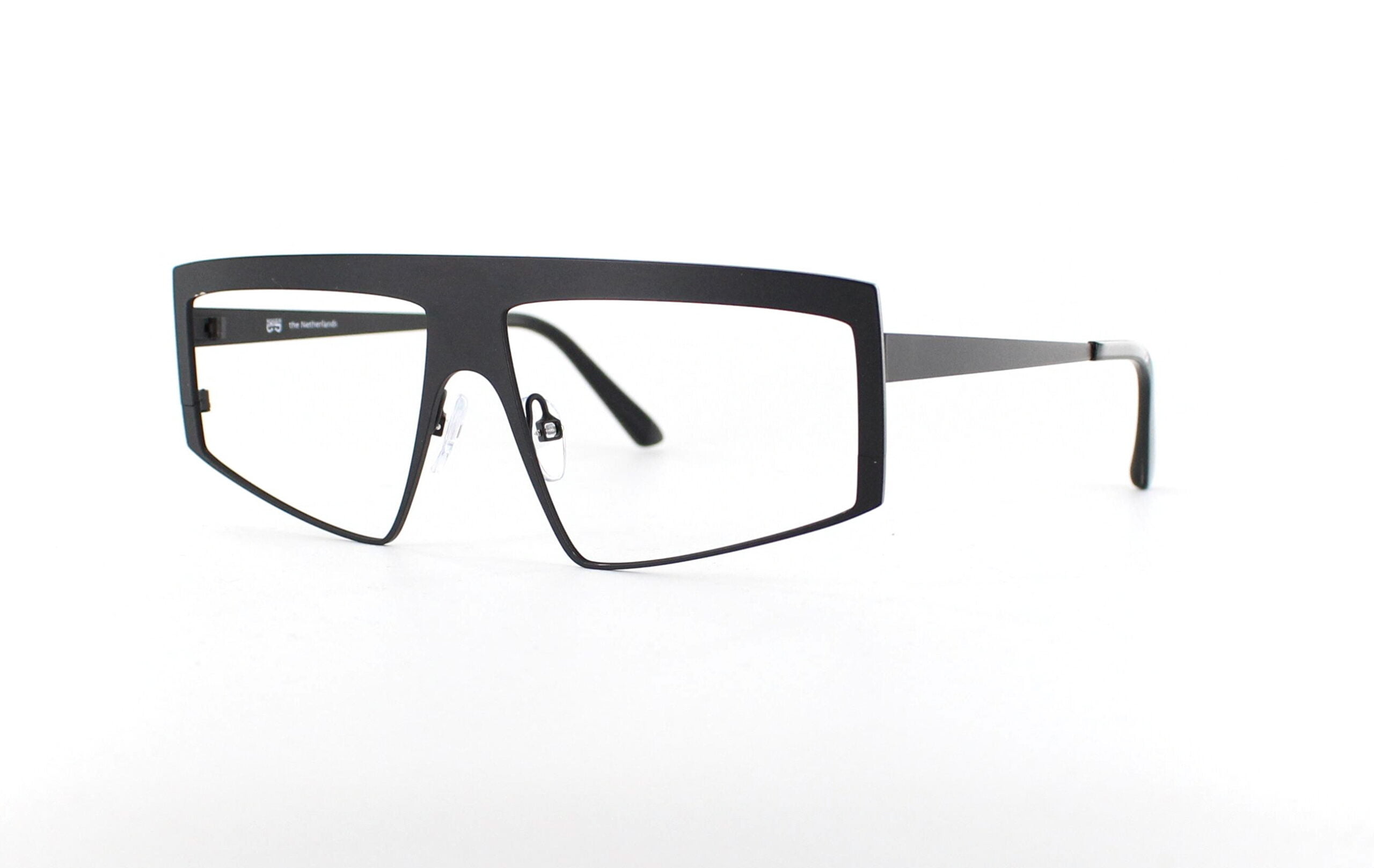 Roger eye design